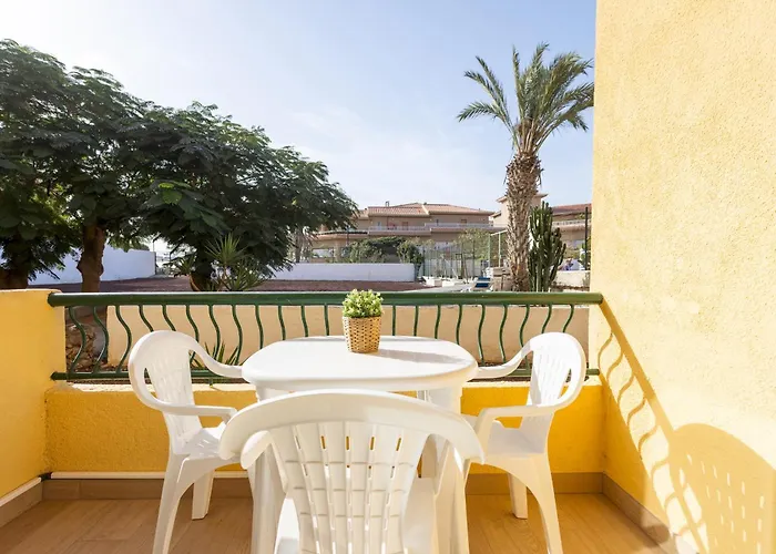 Home2book Bright Apt. With Pool Cristianos أرونا