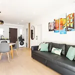 Home2book Bright Apt. With Pool Cristianos Apartman