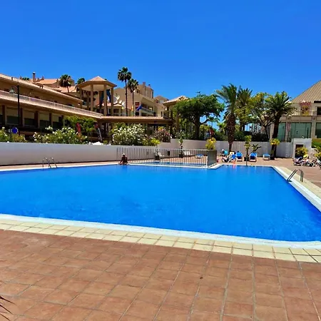 Home2book Bright Apt. With Pool Cristianos דירה ארונה